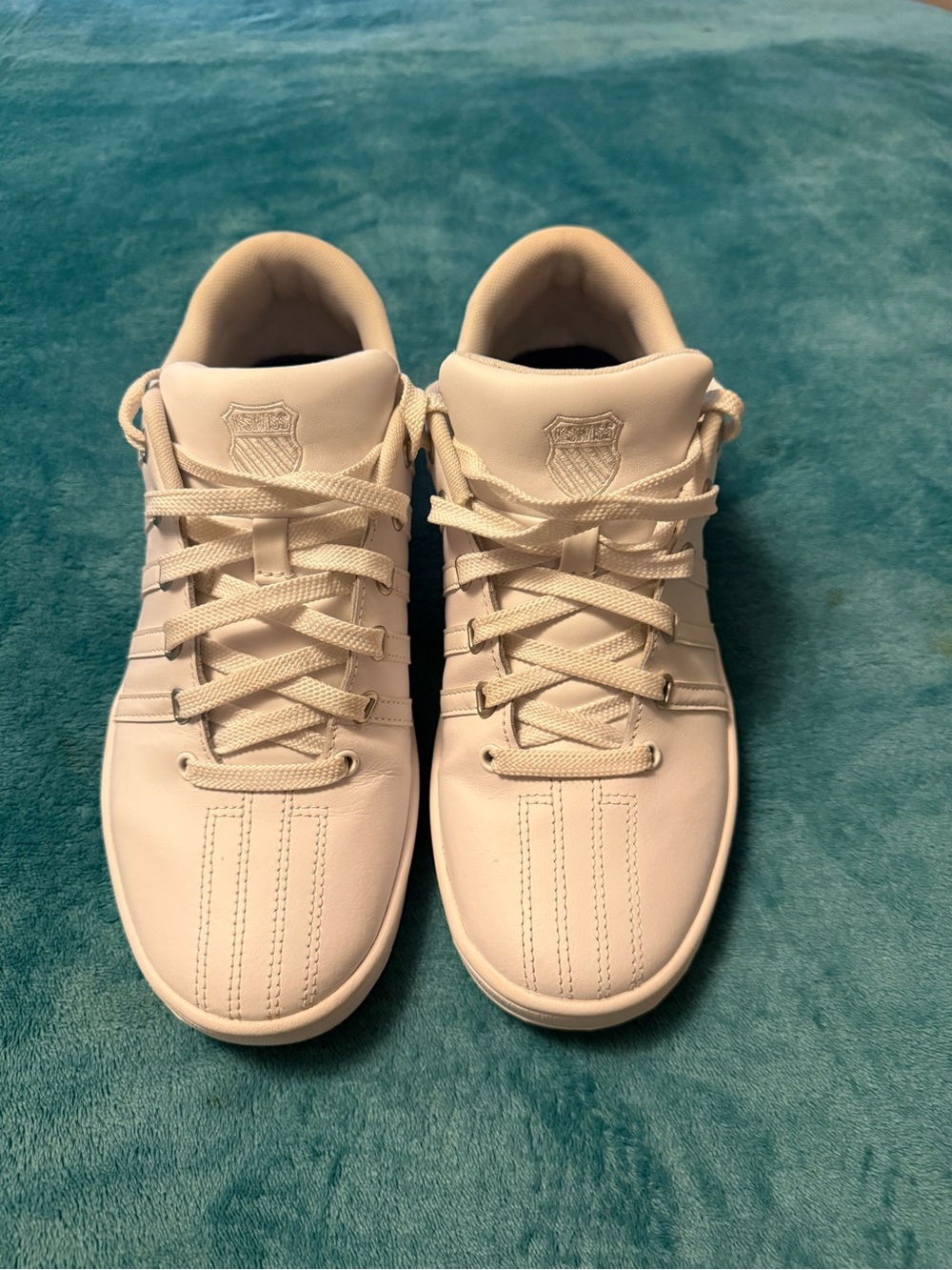 Classic Women’s K-Swiss White Low-Top Sneakers